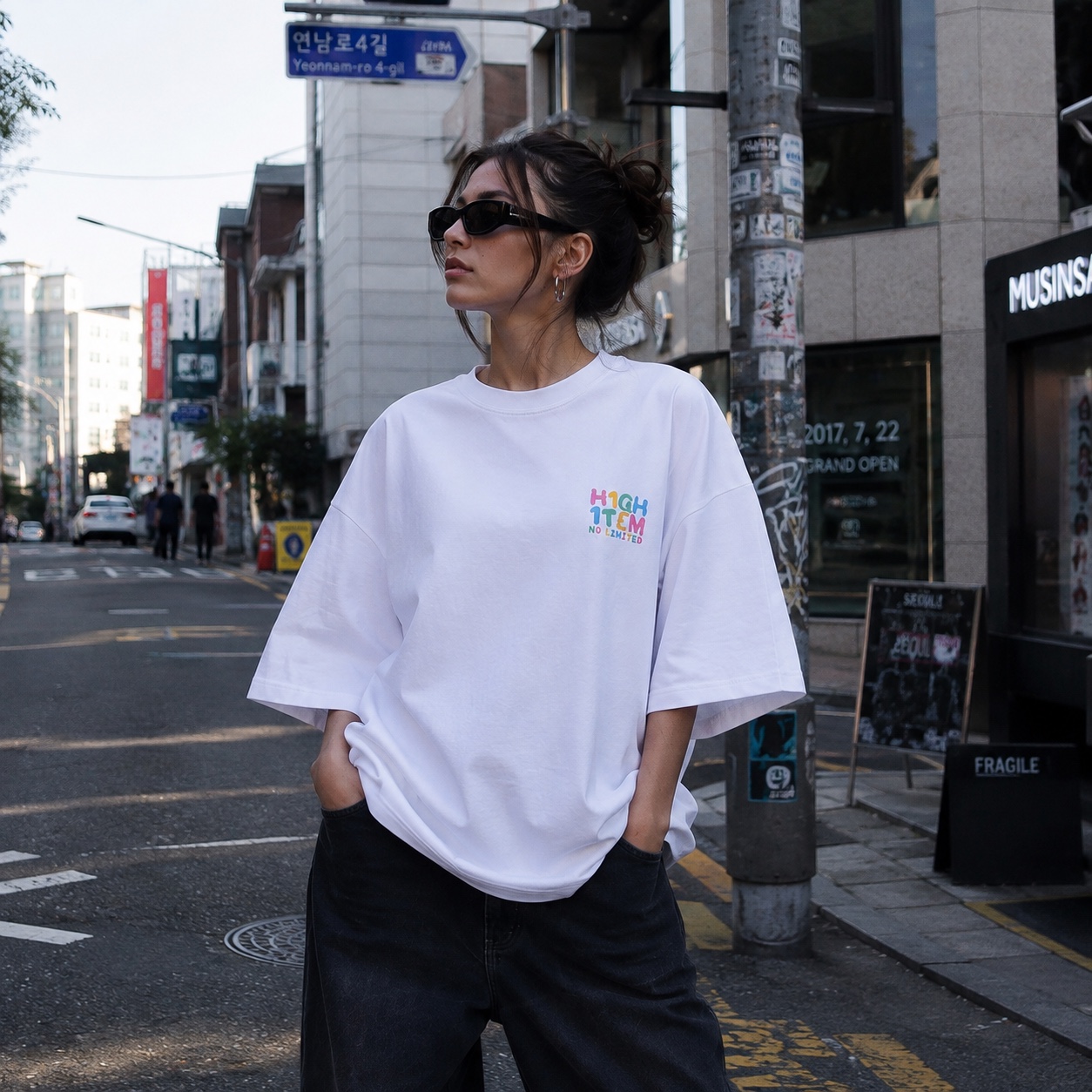 T-SHIRT H1, WHITE PLASTELINE — 3